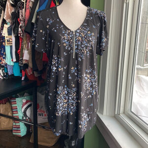 Women's Unbranded Floral Print Top, Size XL, Black and Blue